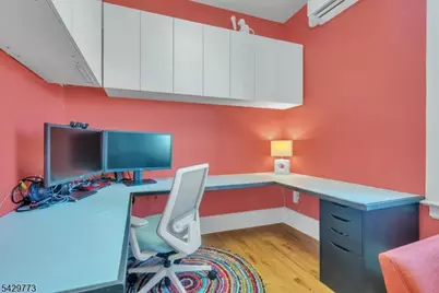 116 Park Ave, Newark, NJ 07104 - Photo 23