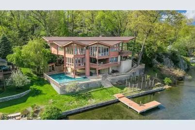 8 Meadowbrook Ter, Byram Township, NJ 07871 - Photo 1