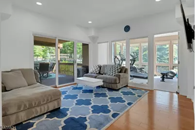 8 Meadowbrook Ter, Byram Township, NJ 07871 - Photo 25