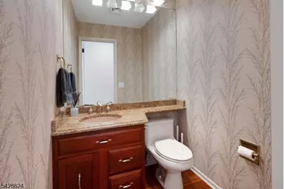 8 Meadowbrook Ter, Byram Township, NJ 07871 - Photo 19