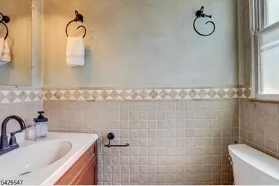 208 Perry St, Rockaway Township, NJ 07801 - Photo 21
