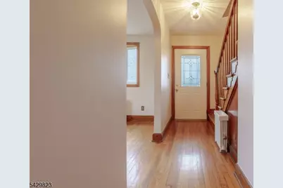 1709 Lawrence St, Rahway, NJ 07065 - Photo 3