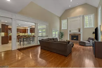 5 Chilton Rd, Chester, NJ 07930 - Photo 11