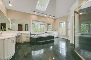 5 Chilton Rd, Chester, NJ 07930 - Photo 29