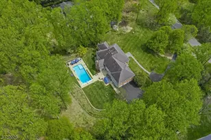 5 Chilton Rd, Chester, NJ 07930 - Photo 5
