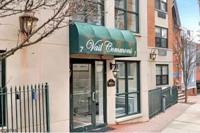 7 Prospect St Unit #303, Morristown, NJ 07960 - Photo 3