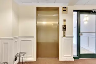 7 Prospect St Unit, Morristown, NJ 07960 - Photo 3