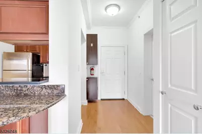 7 Prospect St Unit #303, Morristown, NJ 07960 - Photo 11