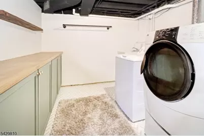 96 Lessing Rd, West Orange Township, NJ 07052 - Photo 23