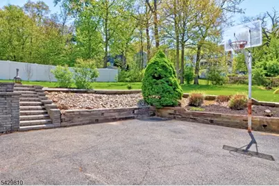 96 Lessing Rd, West Orange Township, NJ 07052 - Photo 27