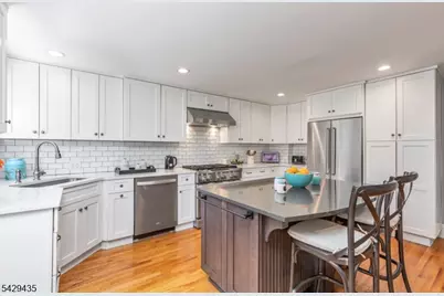 3 Oak Ridge Ave, Summit, NJ 07901 - Photo 11