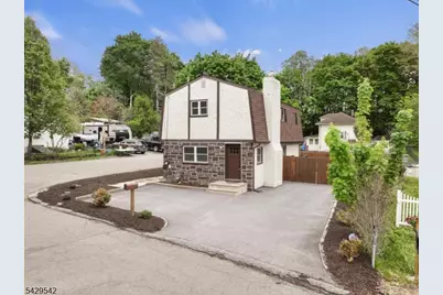 34 Nestor St, Franklin, NJ 07416 - Photo 9