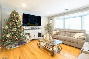 491 Eagle Rock Ave, Roseland, NJ 07068 - Photo 3