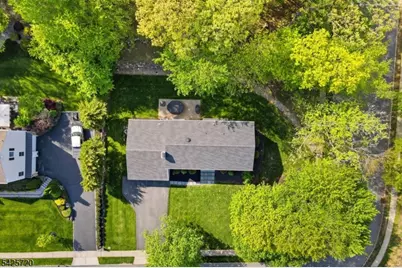 60 Hendricks Dr, Hanover Township, NJ 07950 - Photo 49