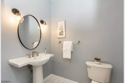 55 Highwood Rd, West Orange Township, NJ 07052 - Photo 5