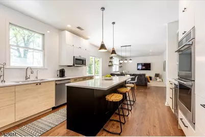55 Highwood Rd, West Orange Township, NJ 07052 - Photo 15