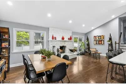 15 Roosevelt Ave, Berkeley Heights Township, NJ 07922 - Photo 9