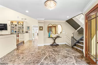 37 Hemlock Rd, Livingston, NJ 07039 - Photo 5