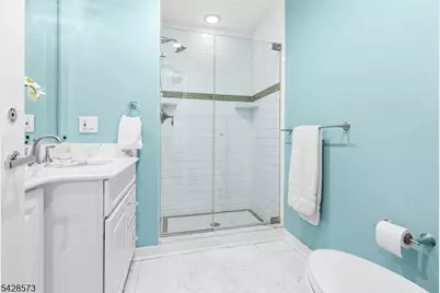 37 Hemlock Rd, Livingston, NJ 07039 - Photo 35