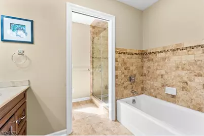 37 Hemlock Rd, Livingston, NJ 07039 - Photo 33