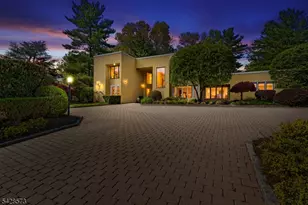 37 Hemlock Rd, Livingston, NJ 07039 - Photo 1