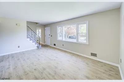 65 S Reading St, Manville, NJ 08835 - Photo 5