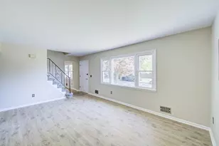 65 S Reading St, Manville, NJ 08835 - Photo 5