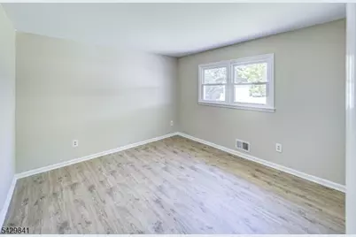 65 S Reading St, Manville, NJ 08835 - Photo 7