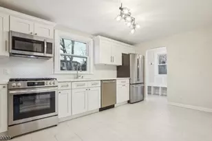 919 Brown Ave, Westfield, NJ 07090 - Photo 5