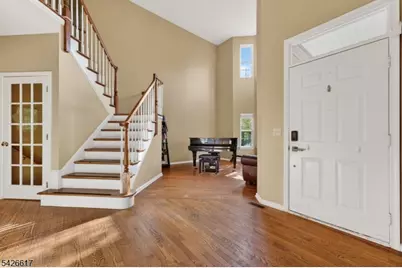 124 York Dr, Montgomery Township, NJ 08540 - Photo 3
