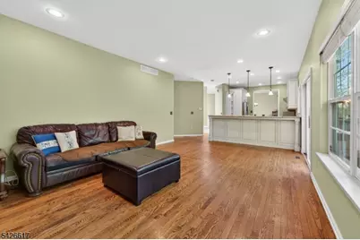124 York Dr, Montgomery Township, NJ 08540 - Photo 9