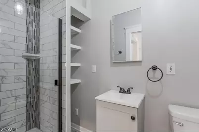 219 Lincoln Ave, Dunellen, NJ 08812 - Photo 9