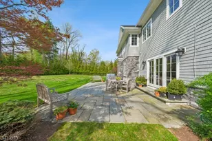 1 Cora Way, Millburn, NJ 07078 - Photo 45