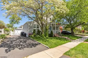 613 Maplewood Ave, Roselle Park, NJ 07204 - Photo 35