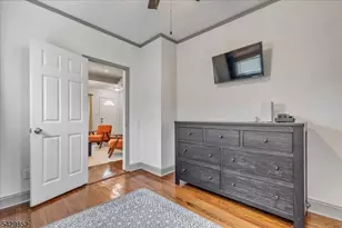 613 Maplewood Ave, Roselle Park, NJ 07204 - Photo 15