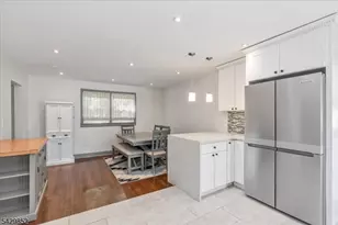 613 Maplewood Ave, Roselle Park, NJ 07204 - Photo 11