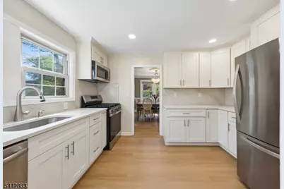 121 Meisel Ave, Springfield, NJ 07081 - Photo 11