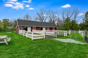 7 Daly Rd, Chester, NJ 07931 - Photo 31