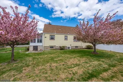 1045 Preakness Ave, Wayne, NJ 07470 - Photo 29