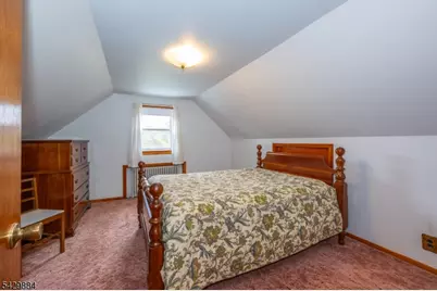 1045 Preakness Ave, Wayne, NJ 07470 - Photo 9