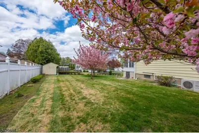 1045 Preakness Ave, Wayne, NJ 07470 - Photo 27