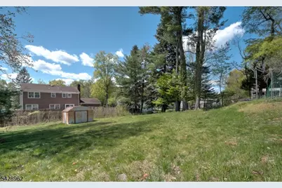 13 Hazel Ave, Livingston, NJ 07039 - Photo 21