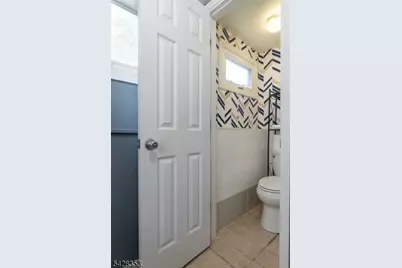 33 Marudy Dr, Clinton, NJ 08809 - Photo 17