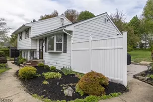 33 Marudy Dr, Clinton, NJ 08809 - Photo 3