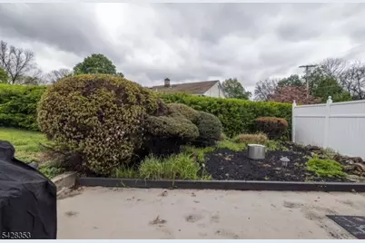 33 Marudy Dr, Clinton, NJ 08809 - Photo 23