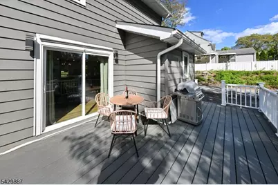 401 Chestnut St, Nutley, NJ 07110 - Photo 25