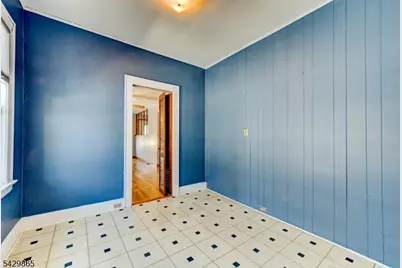 61 Yale St, Nutley, NJ 07110 - Photo 17