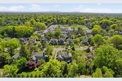 130 N Mountain Ave, Montclair, NJ 07042 - Photo 39
