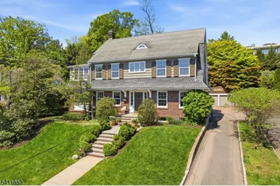 130 N Mountain Ave, Montclair, NJ 07042 - Photo 37