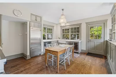 130 N Mountain Ave, Montclair, NJ 07042 - Photo 13